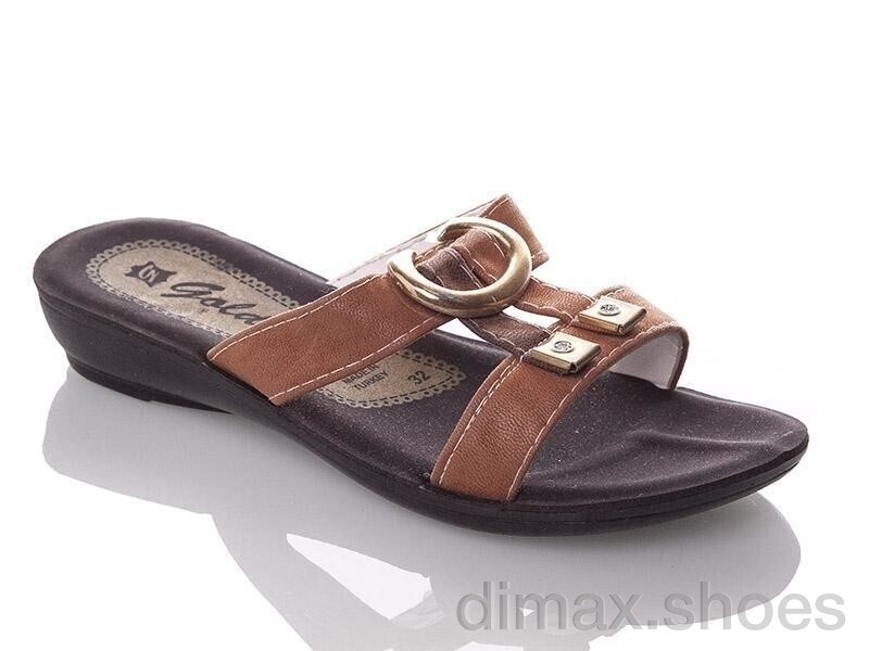 DeMur GGolden-A-brown